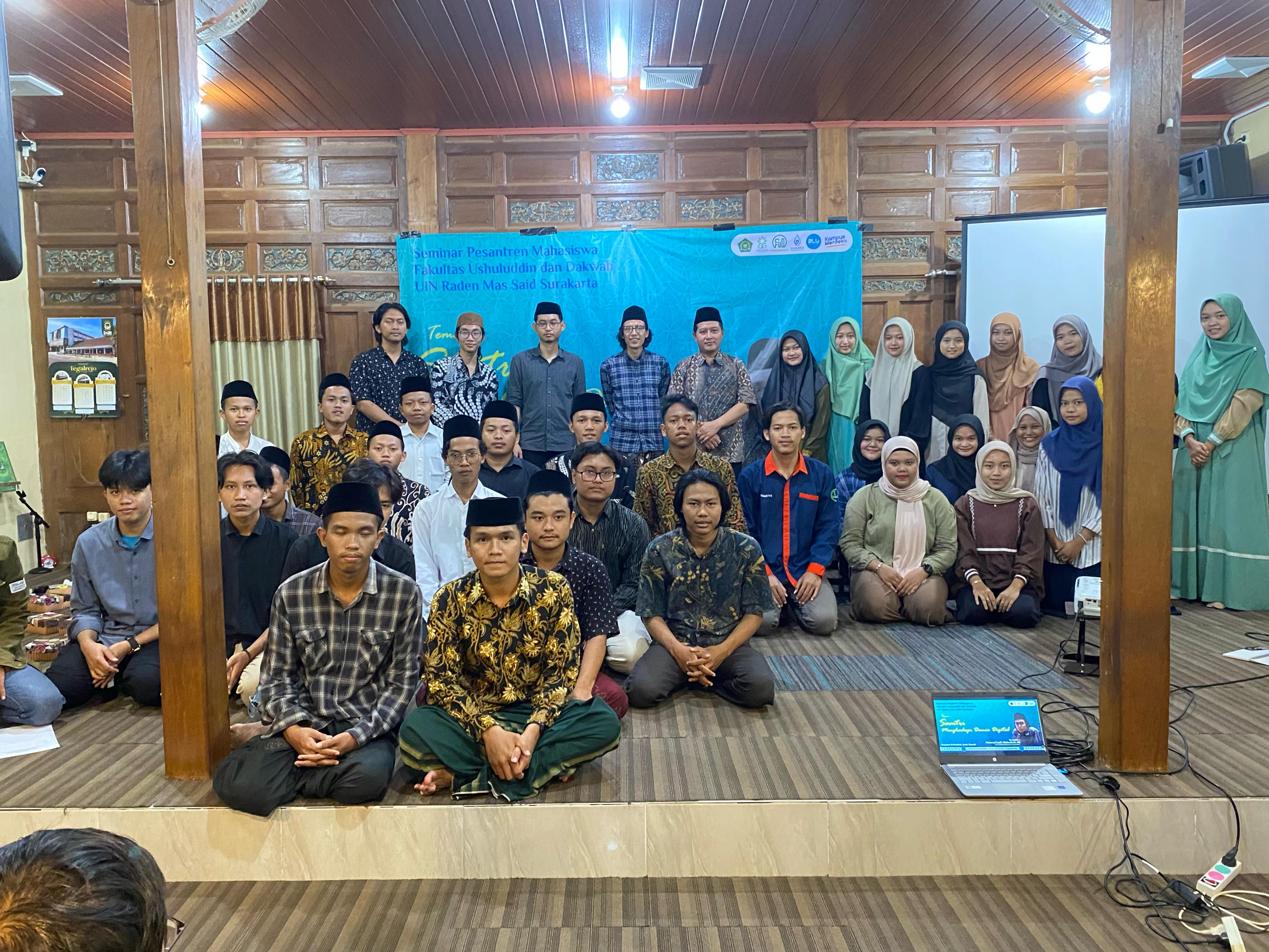 Mahasiswa PPI Ikuti Seminar Pesantren Mahasiswa Bersama Savic Ali