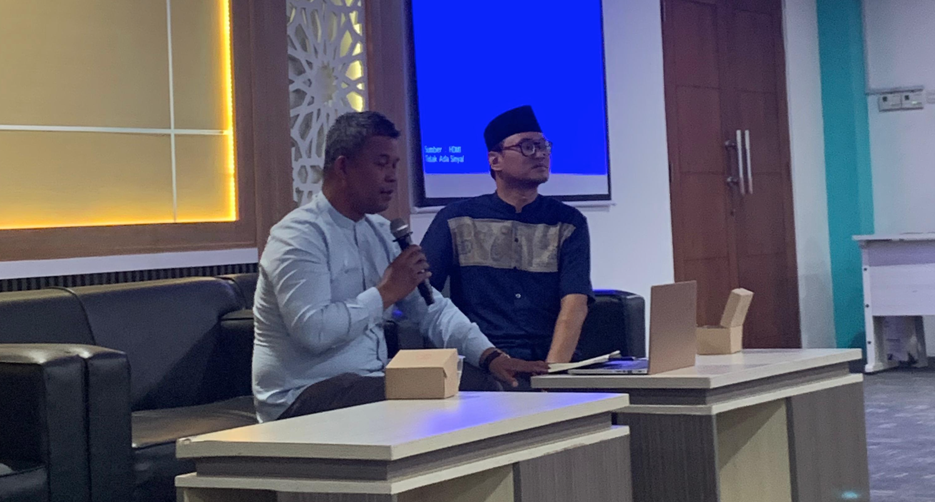 Kuliah Umum Prodi PPI: Mengupas Realitas Demokrasi Bersama Ketua Bawaslu Sragen