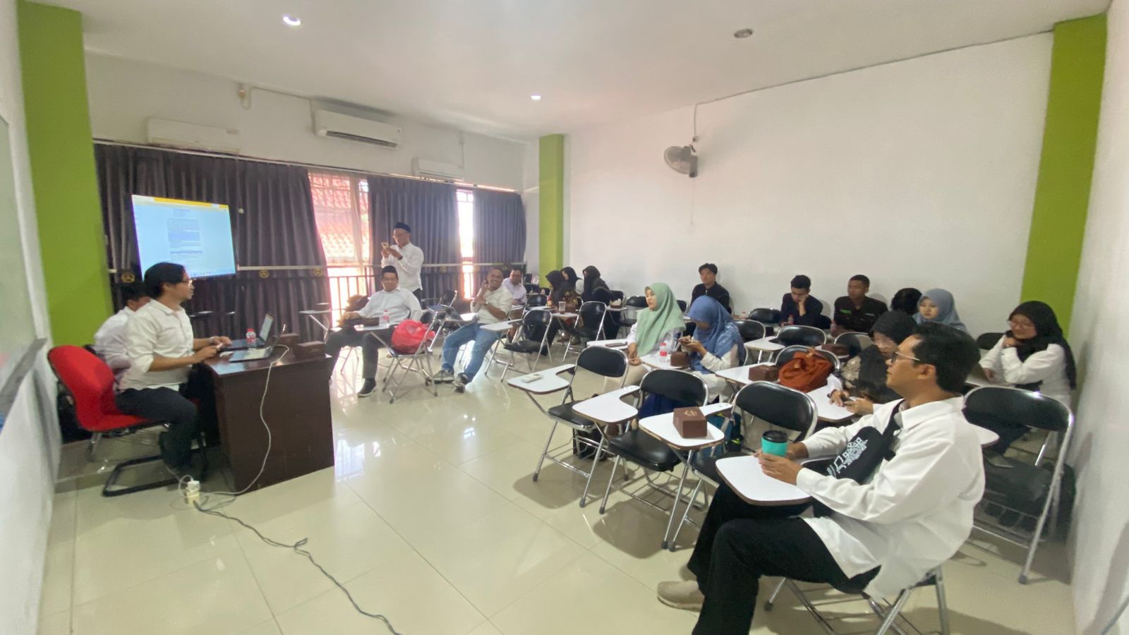 Rapat Persiapan Akreditasi Lapangan (AL) Program Studi Pemikiran Politik Islam (PPI)