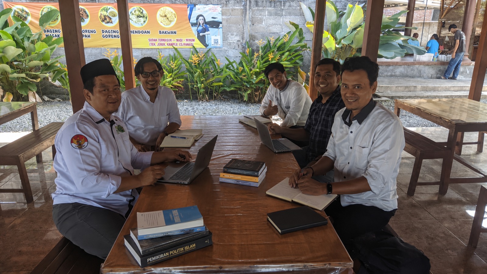Rapat Koordinasi Dosen Prodi Pemikiran Politik Islam Bahas Penguatan Layanan Akademik dan Persiapan Skripsi Mahasiswa